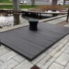 Komposit terrasse gråsort massiv - solid - K2 Komposit Kompositterrasse i sort vedligeholdelsesfrit komposit materiale. Terrasse ved vandet, terrasse bygget på fliser