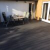 Vedligeholdelsesfri kompositterrasse i massiv - solid komposit. Skridsikker terrasse med træstruktur