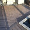 Terrasse i massive komposit brædder i farven brun / mørk mahogni. Vedligeholdelsesfri terrassebrædder med træstruktur.